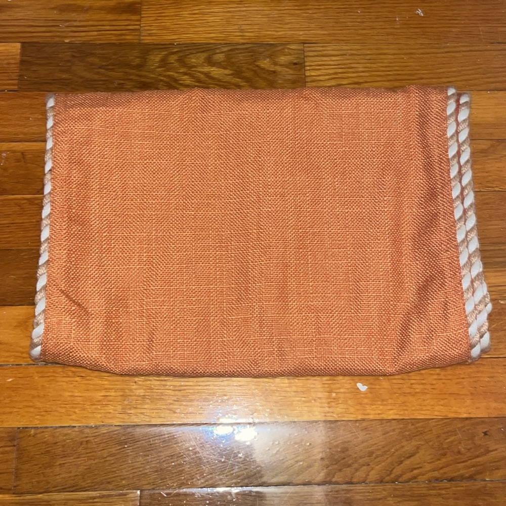 🌷 Threshold Orange Table Runner - Burlap Style fully lined - Picture 3 of 4